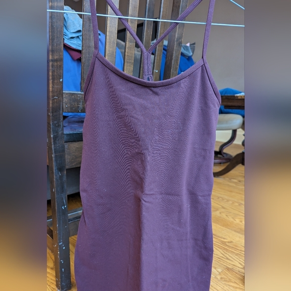 Lululemon top - Picture 2 of 2